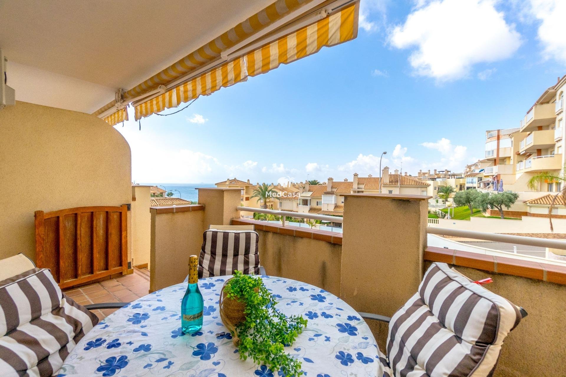 Wiederverkauf - Apartment -
Orihuela Costa - Campoamor