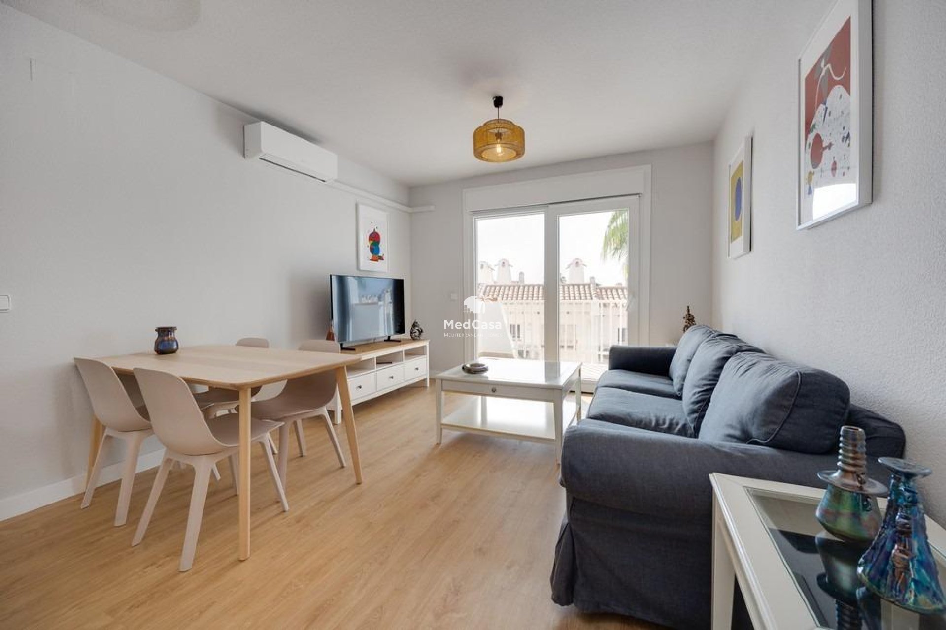 Wiederverkauf - Apartment -
Orihuela Costa - Campoamor