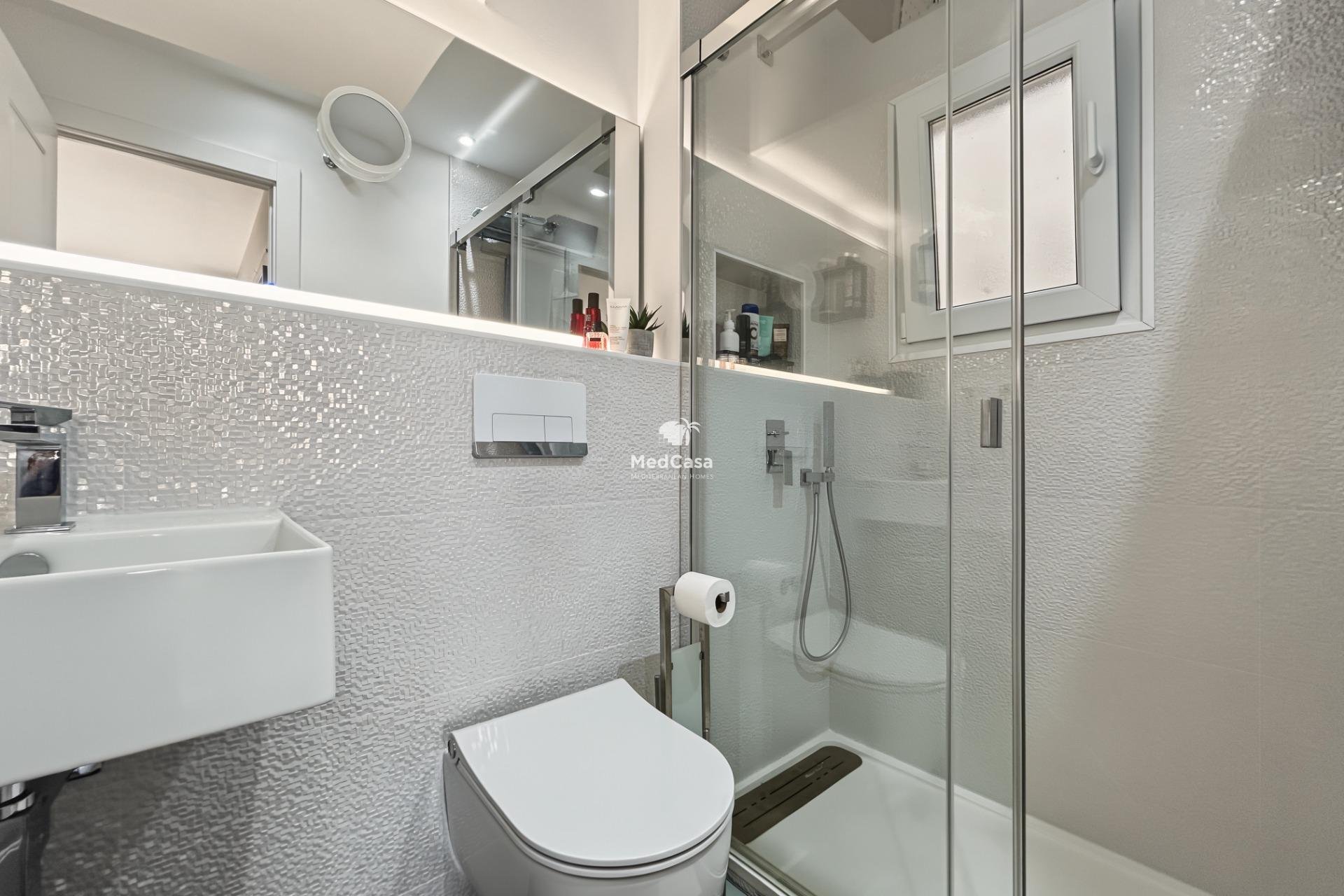 Wiederverkauf - Apartment -
Orihuela Costa - Lomas de Don Juan