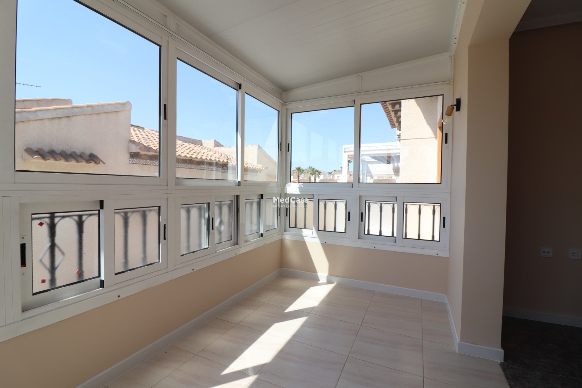 Wiederverkauf - Apartment -
Orihuela Costa - Punta Prima