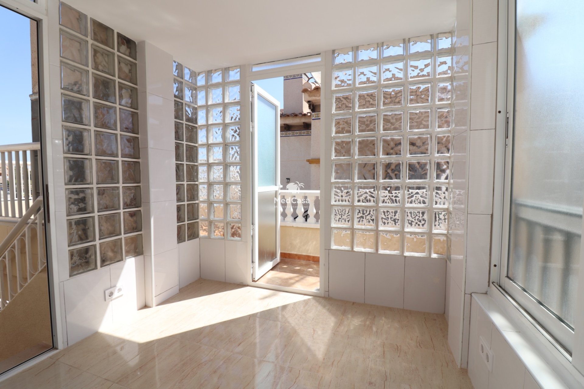 Wiederverkauf - Apartment -
Orihuela Costa - Punta Prima