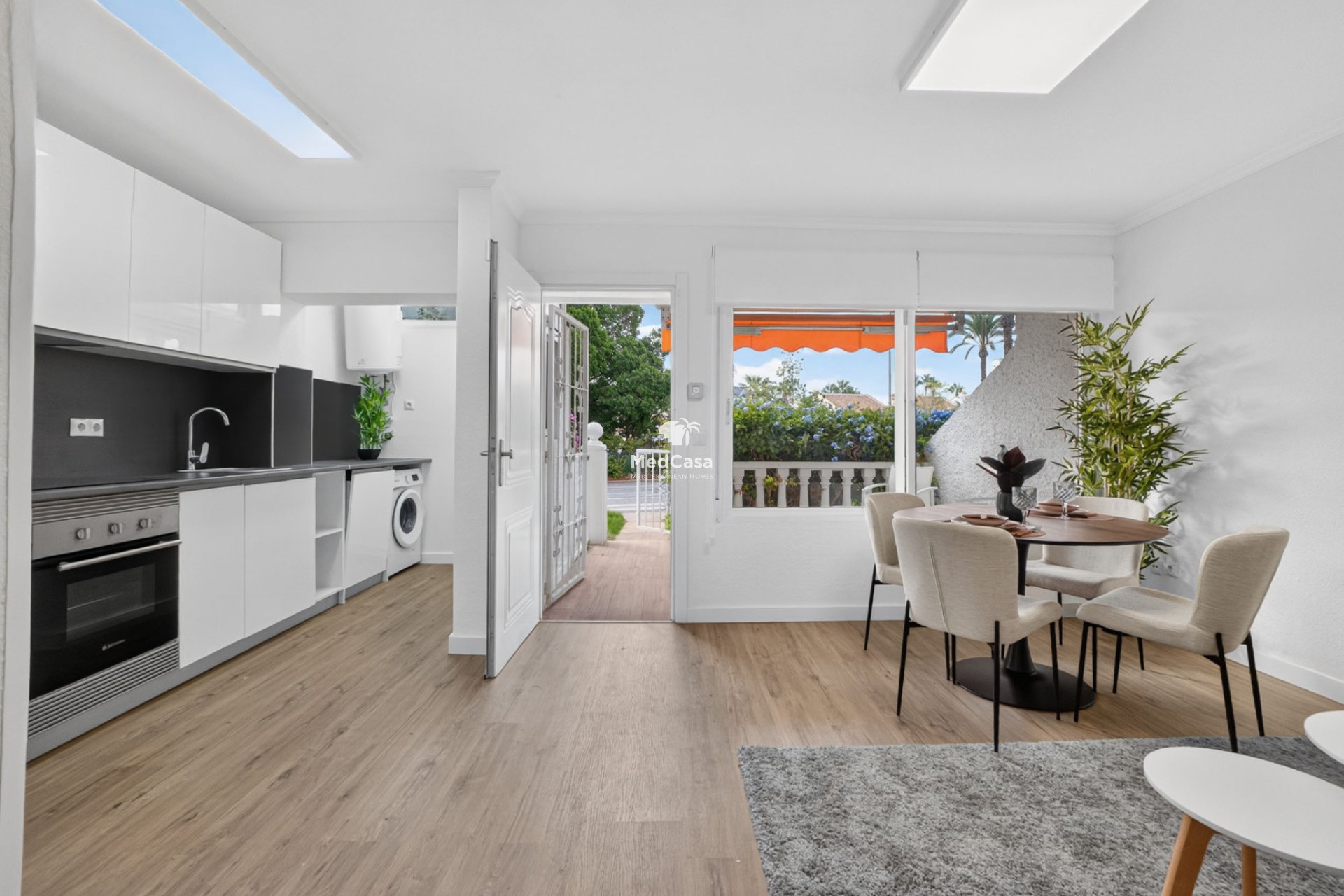 Wiederverkauf - Apartment -
Orihuela Costa - Villamartín