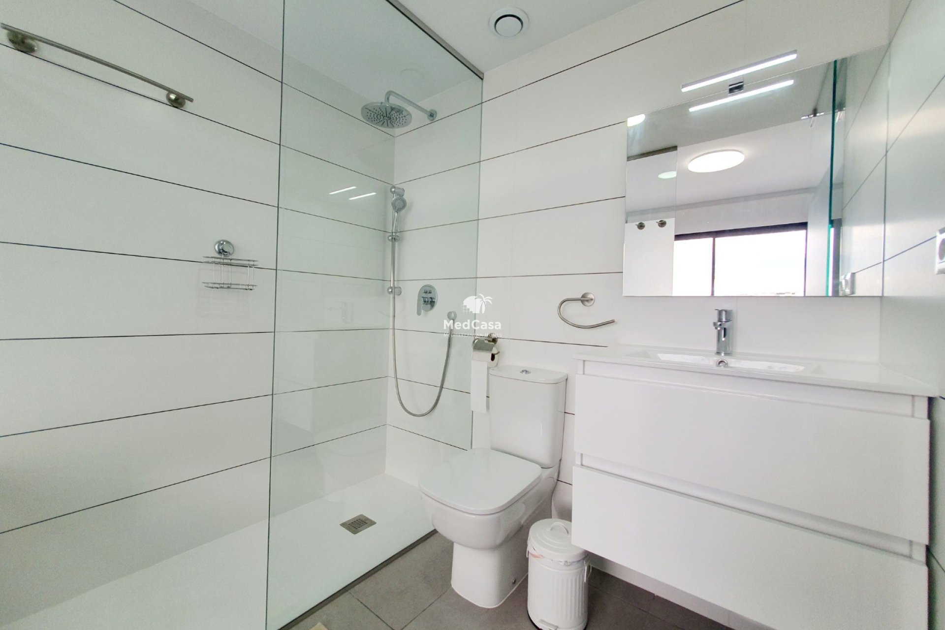 Wiederverkauf - Apartment -
Orihuela Costa - Villamartín