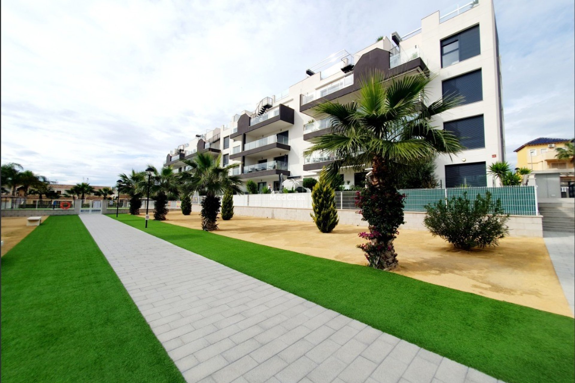 Wiederverkauf - Apartment -
Orihuela Costa - Villamartín