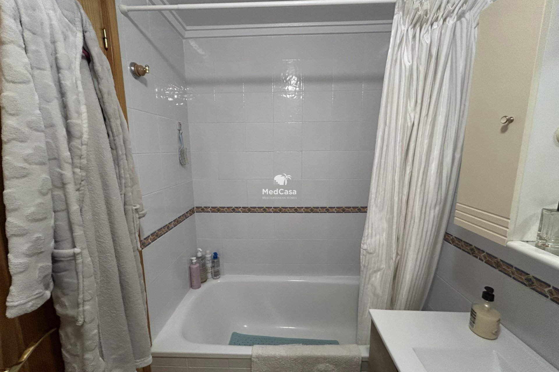 Wiederverkauf - Apartment -
Orihuela Costa - Villamartín