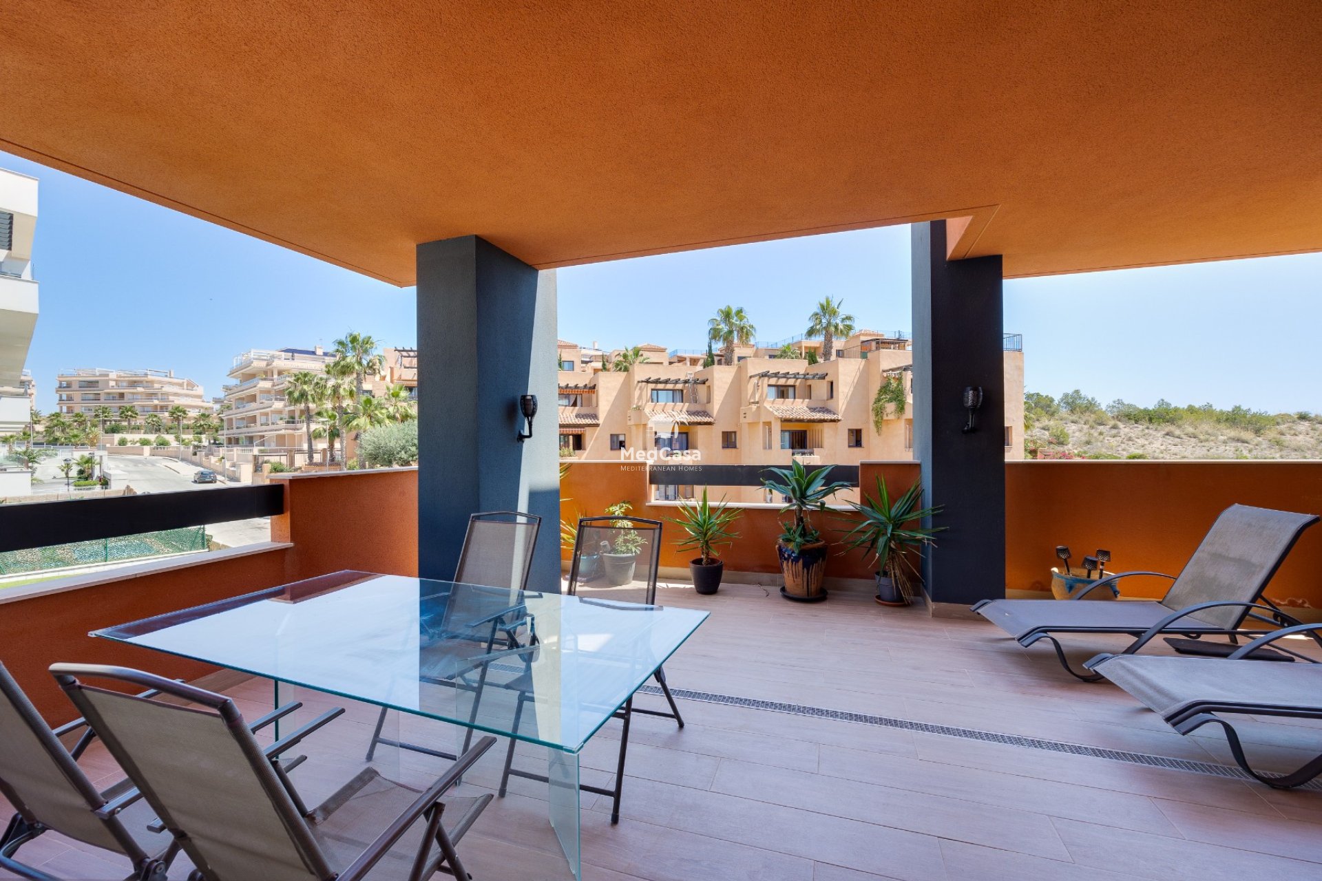 Wiederverkauf - Apartment -
Orihuela Costa - Villamartín