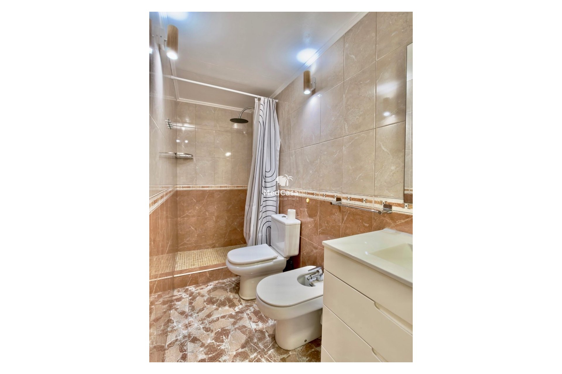 Wiederverkauf - Apartment -
Torrevieja - La veleta