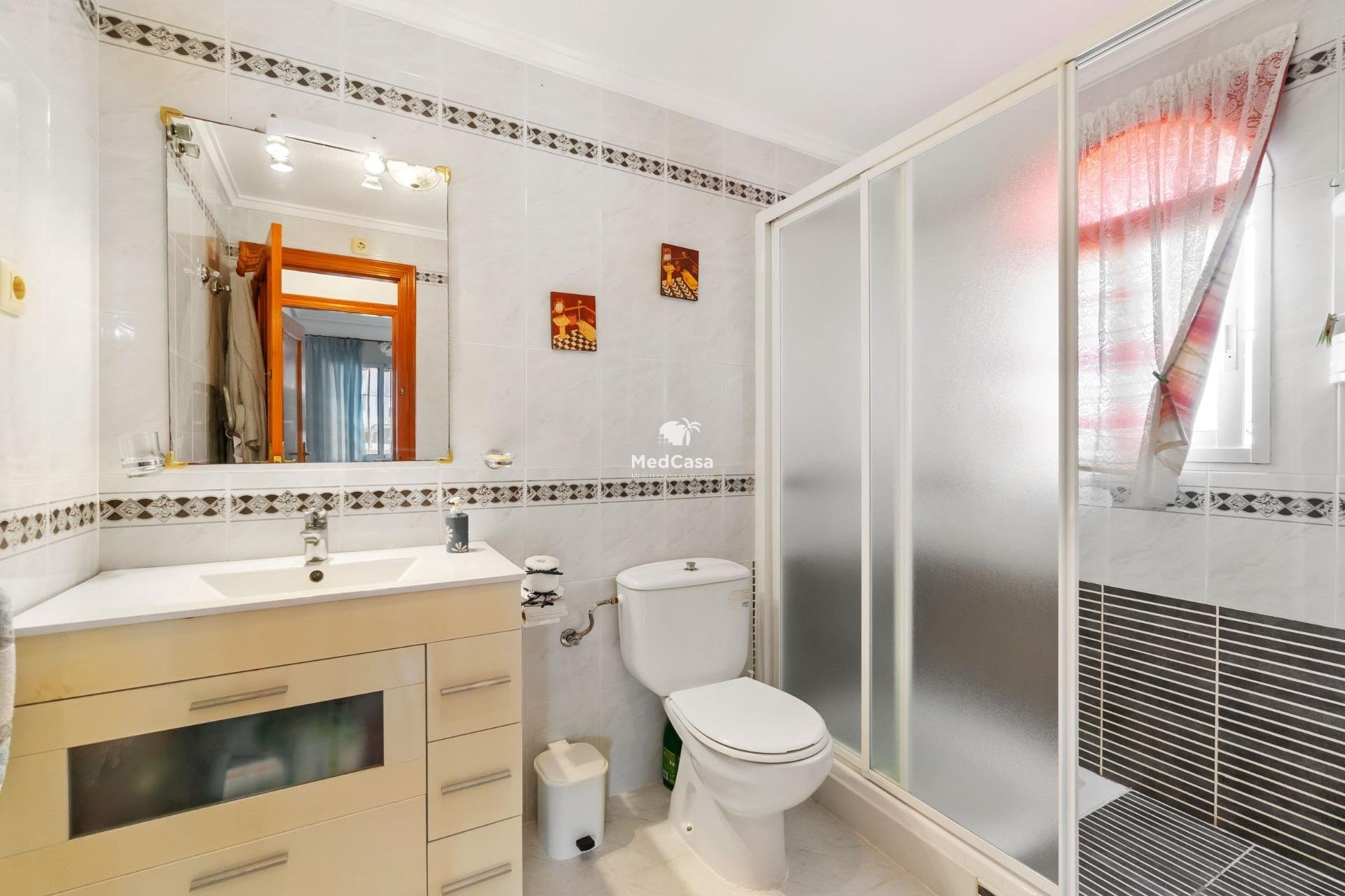 Wiederverkauf - Apartment -
Torrevieja - Los Europeos