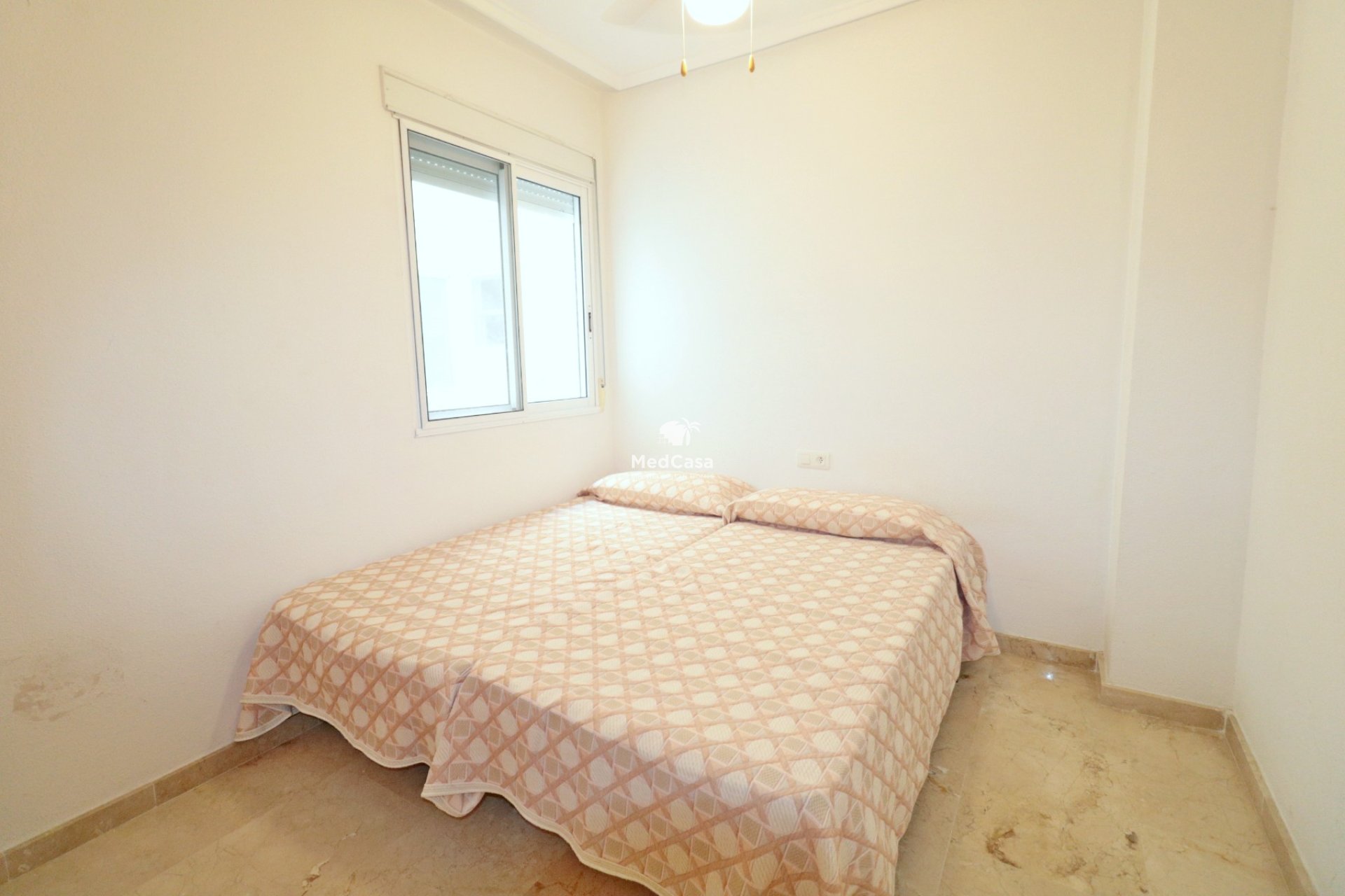 Wiederverkauf - Apartment -
Torrevieja - Playa del Cura