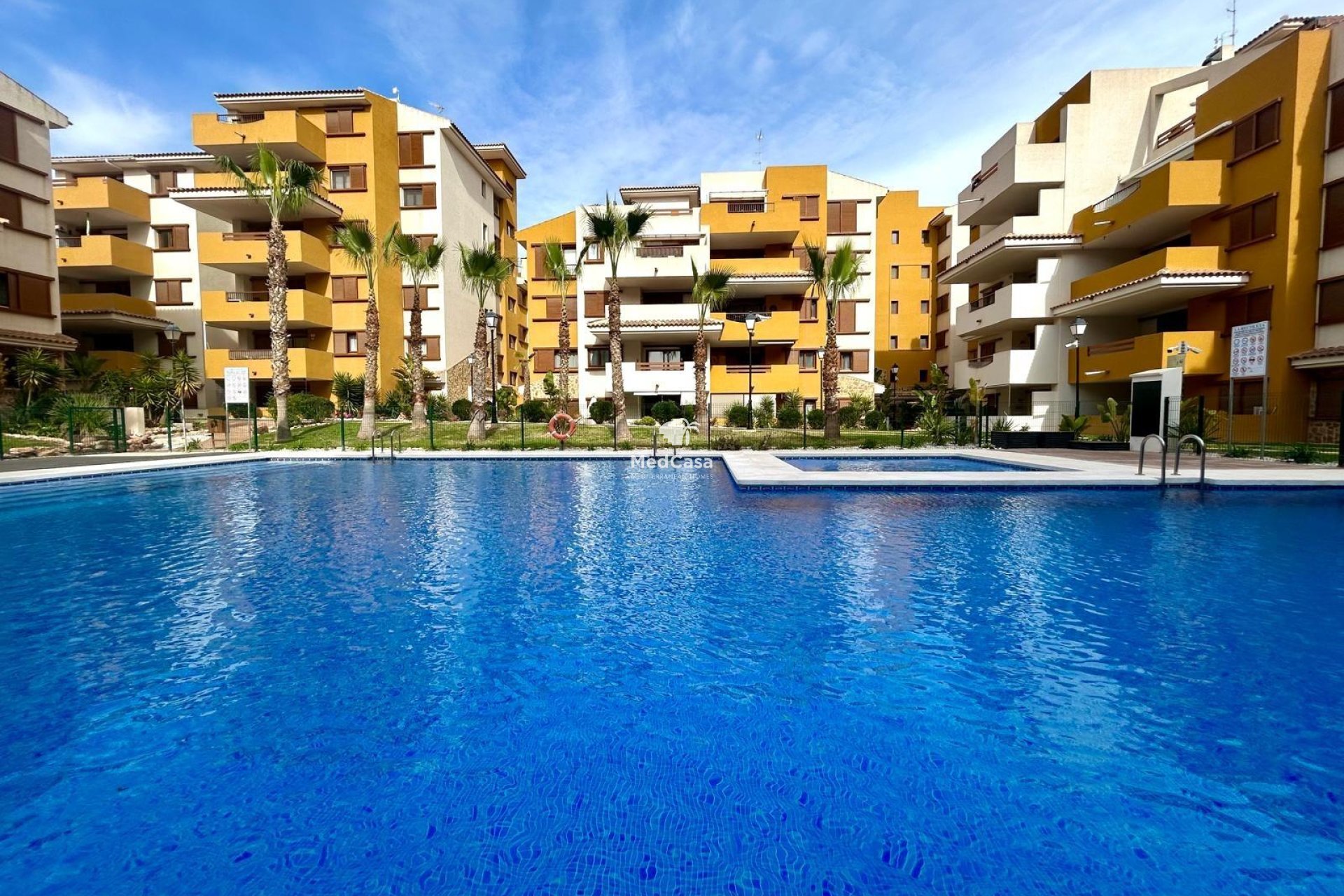 Wiederverkauf - Apartment -
Torrevieja - Punta prima