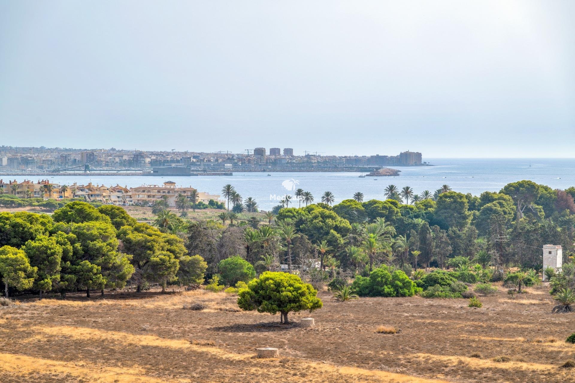 Wiederverkauf - Apartment -
Torrevieja - Punta prima