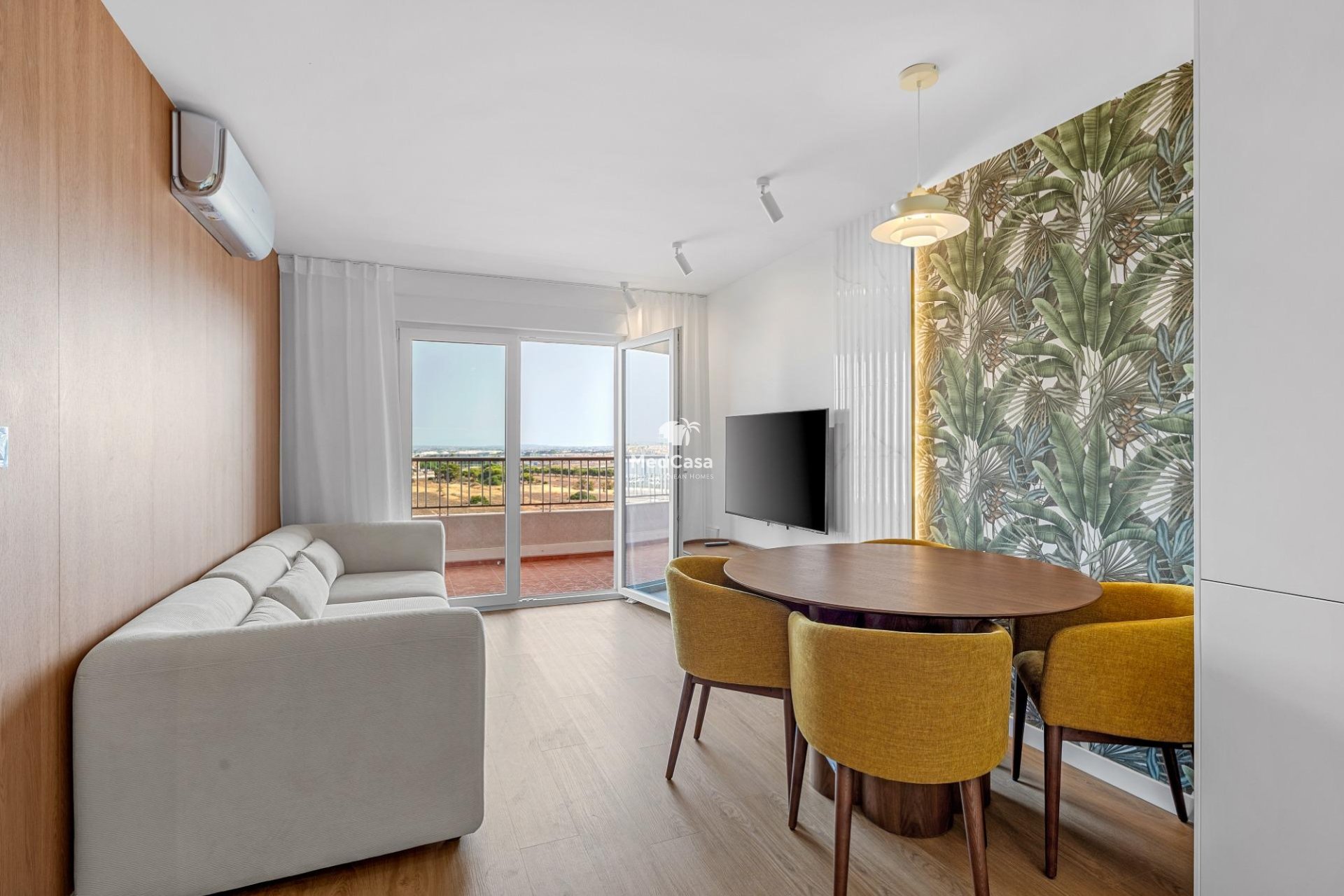Wiederverkauf - Apartment -
Torrevieja - Punta prima