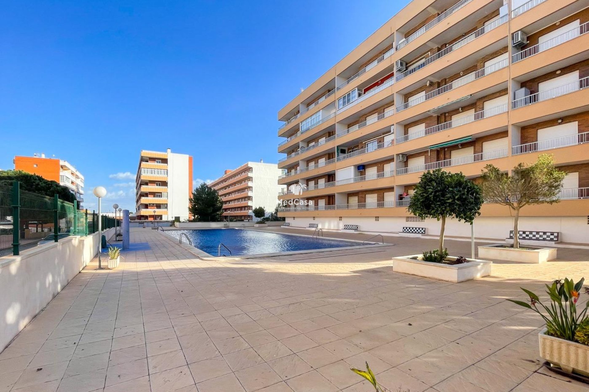 Wiederverkauf - Apartment -
Torrevieja - Punta prima