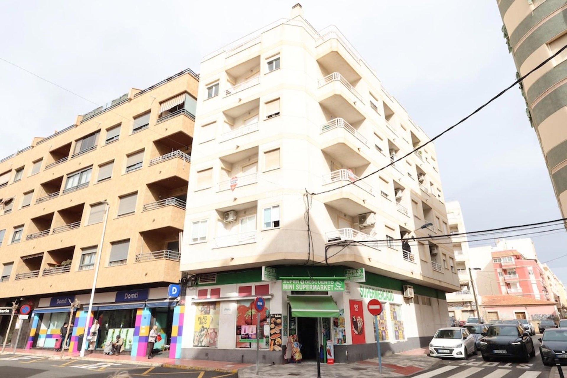 Wiederverkauf - Apartment -
Torrevieja