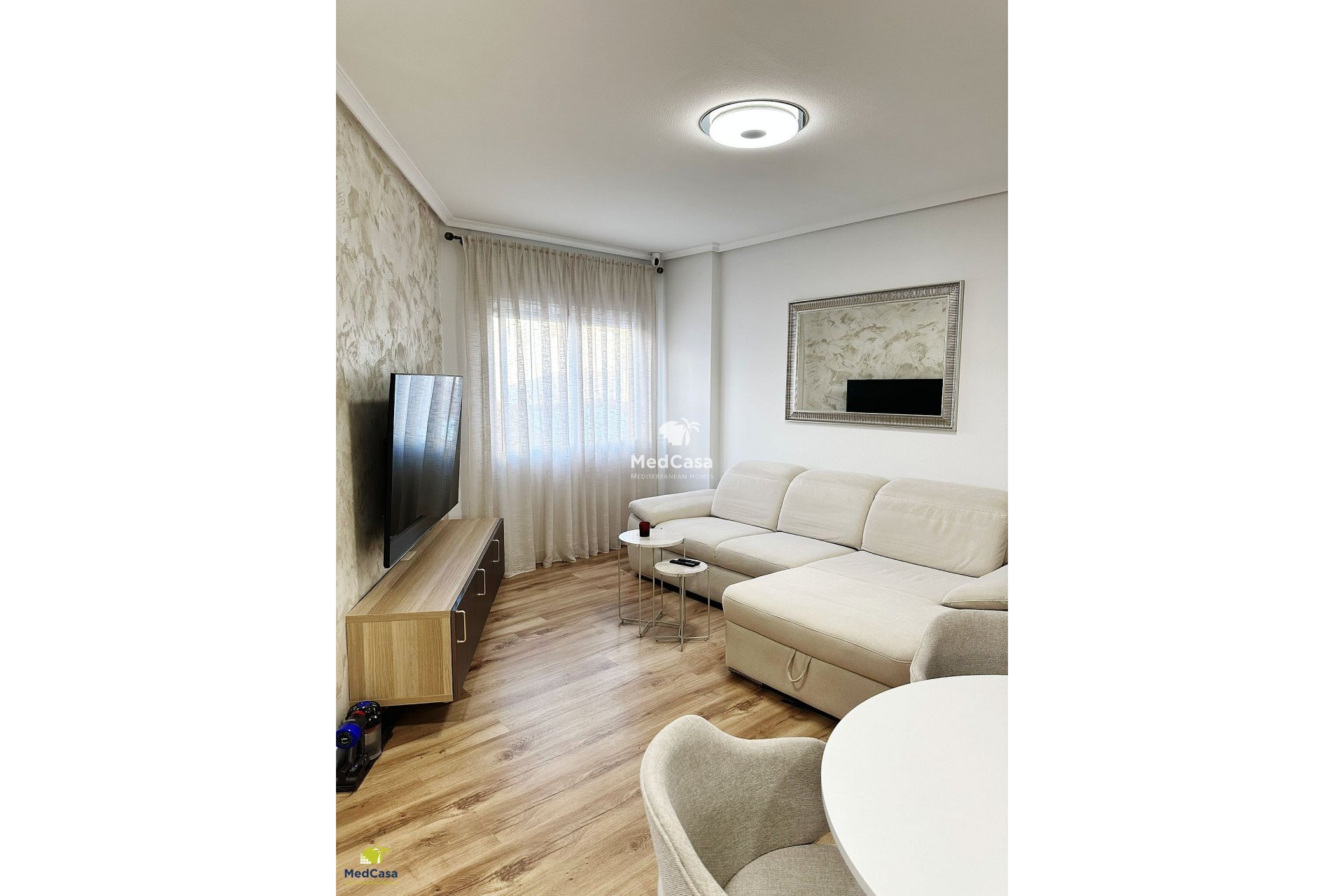 Wiederverkauf - Apartment -
Torrevieja