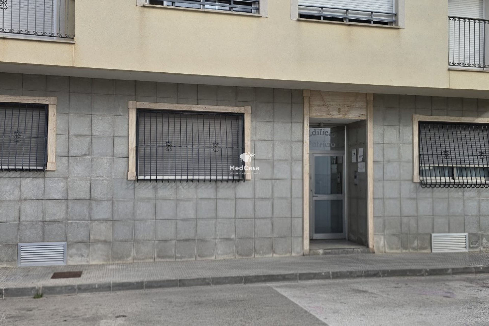 Wiederverkauf - Erdgeschosswohnung -
Formentera del Segura