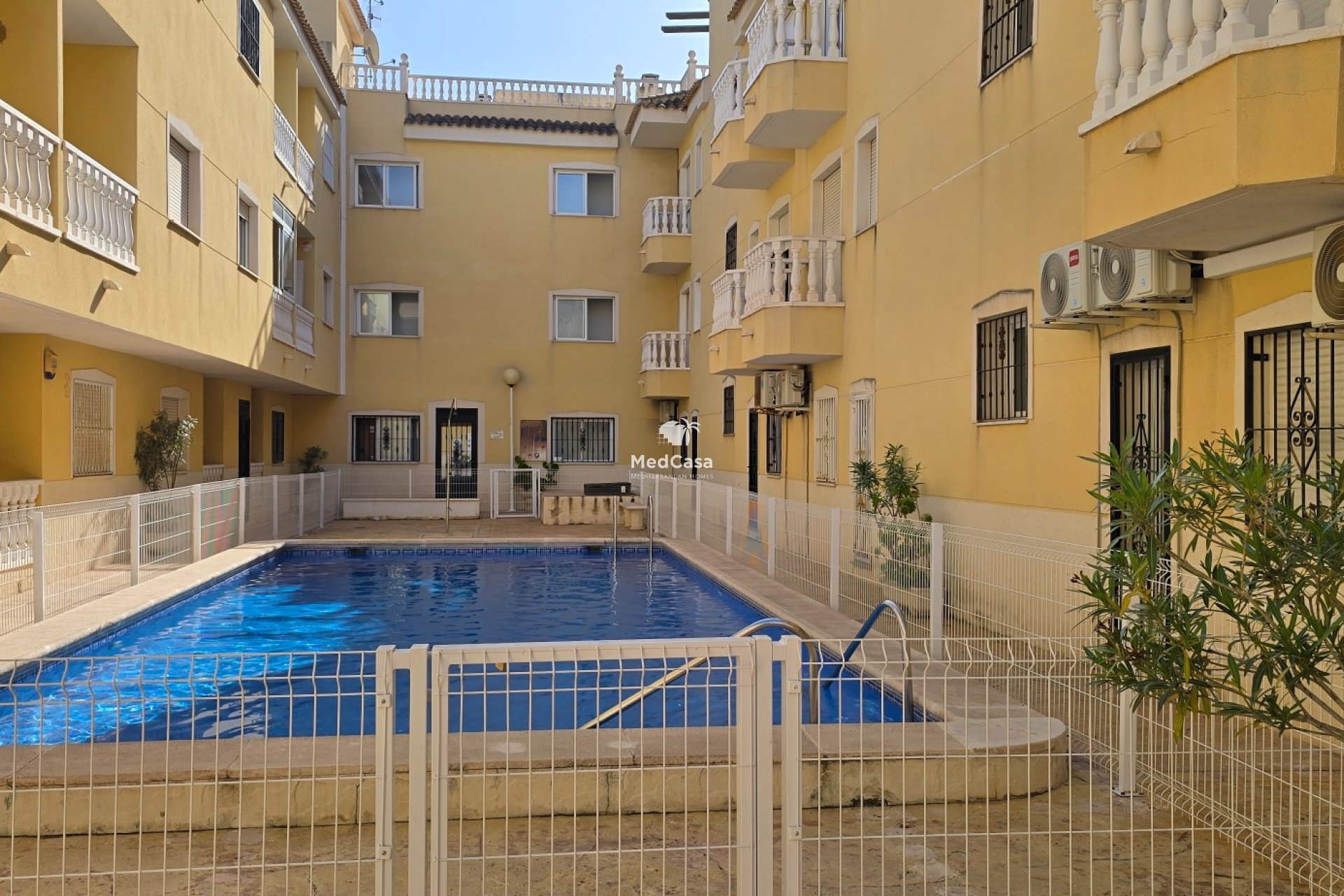 Wiederverkauf - Erdgeschosswohnung -
Formentera del Segura