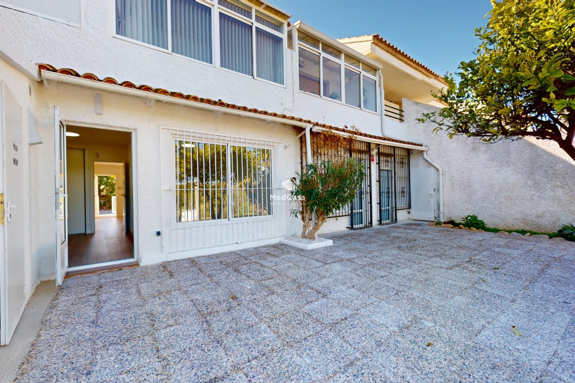 Wiederverkauf - Erdgeschosswohnung -
Orihuela Costa