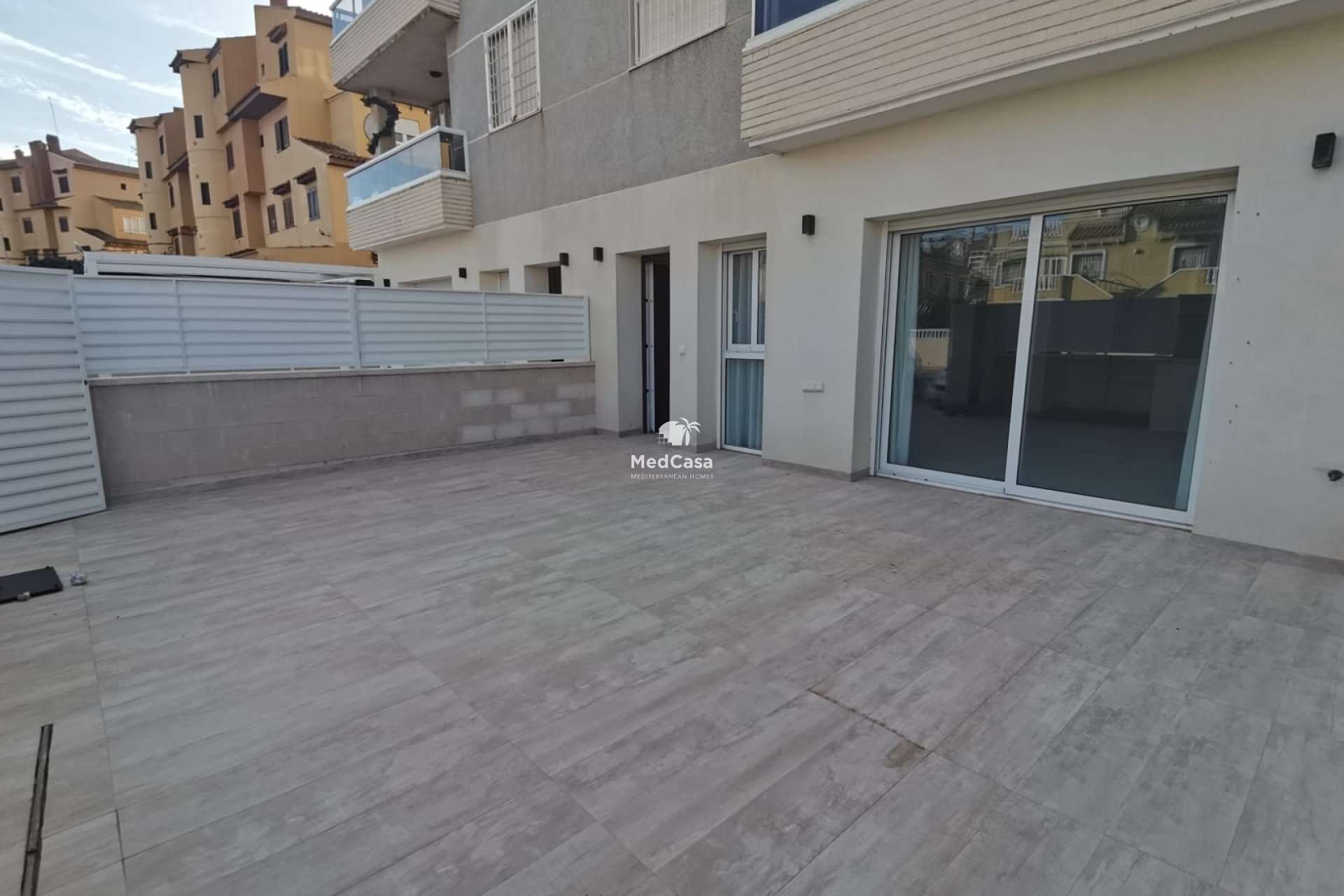 Wiederverkauf - Erdgeschosswohnung -
Torrevieja