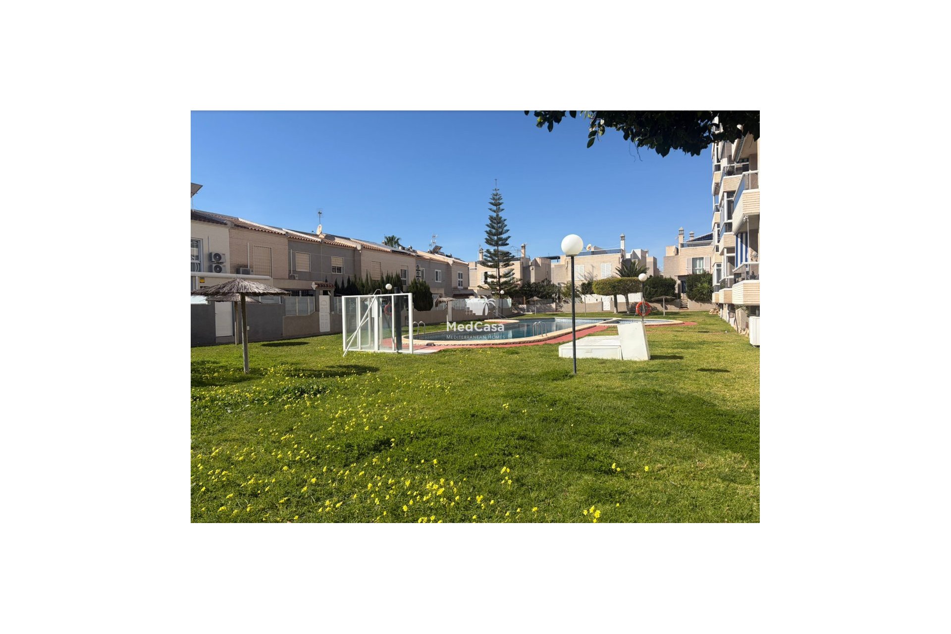 Wiederverkauf - Erdgeschosswohnung -
Torrevieja