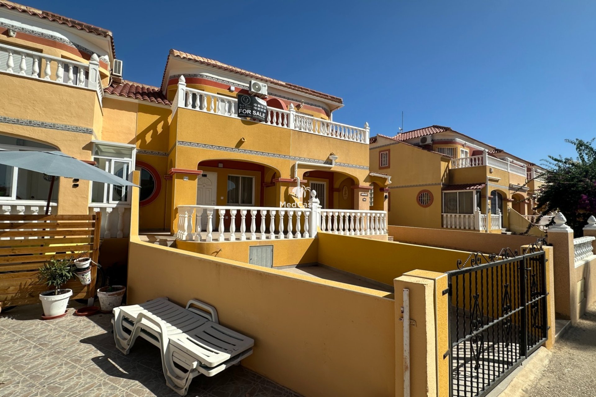 Wiederverkauf - Reihenhaus -
Orihuela Costa - La Regia
