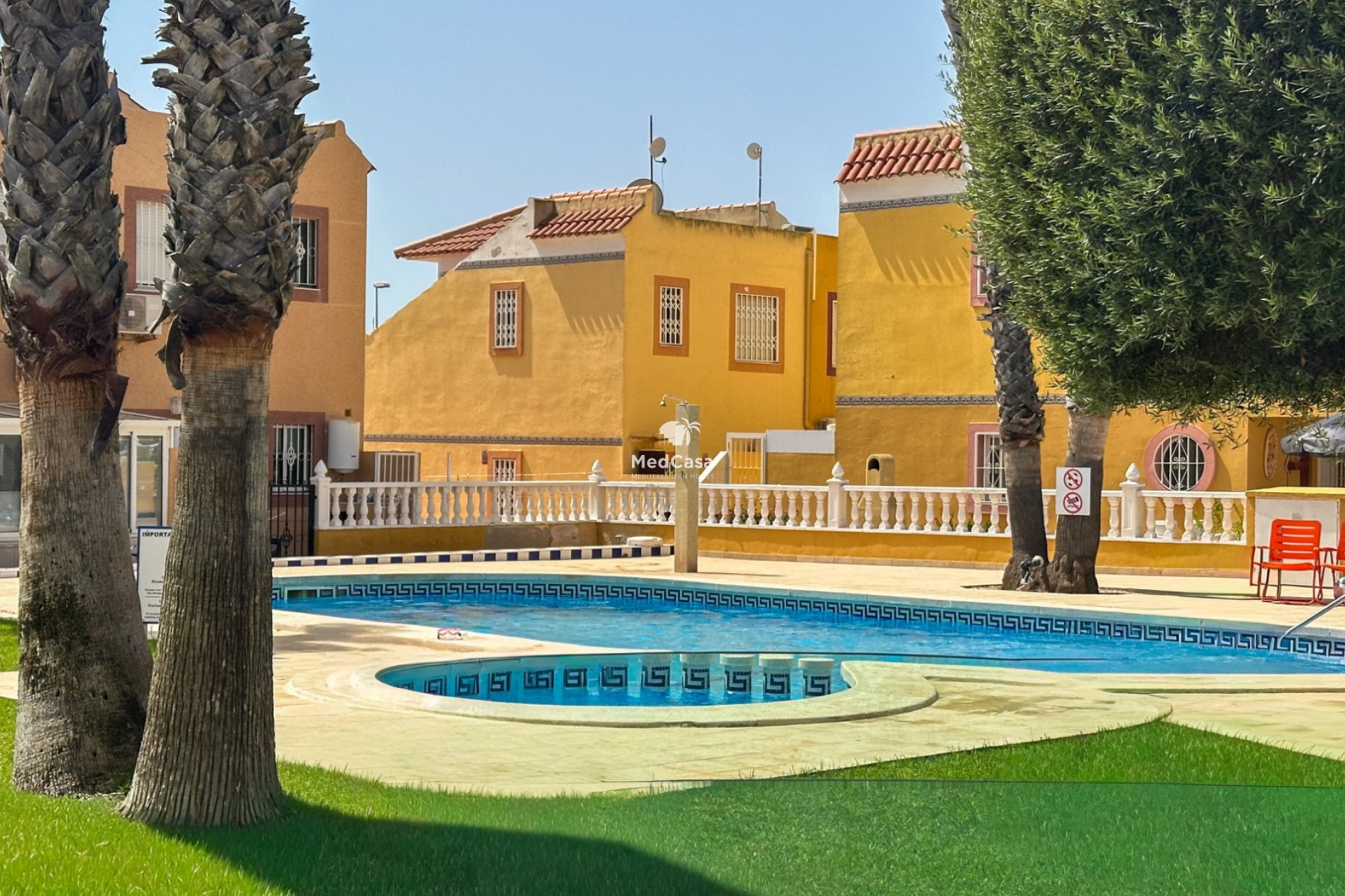 Wiederverkauf - Reihenhaus -
Orihuela Costa - La Regia