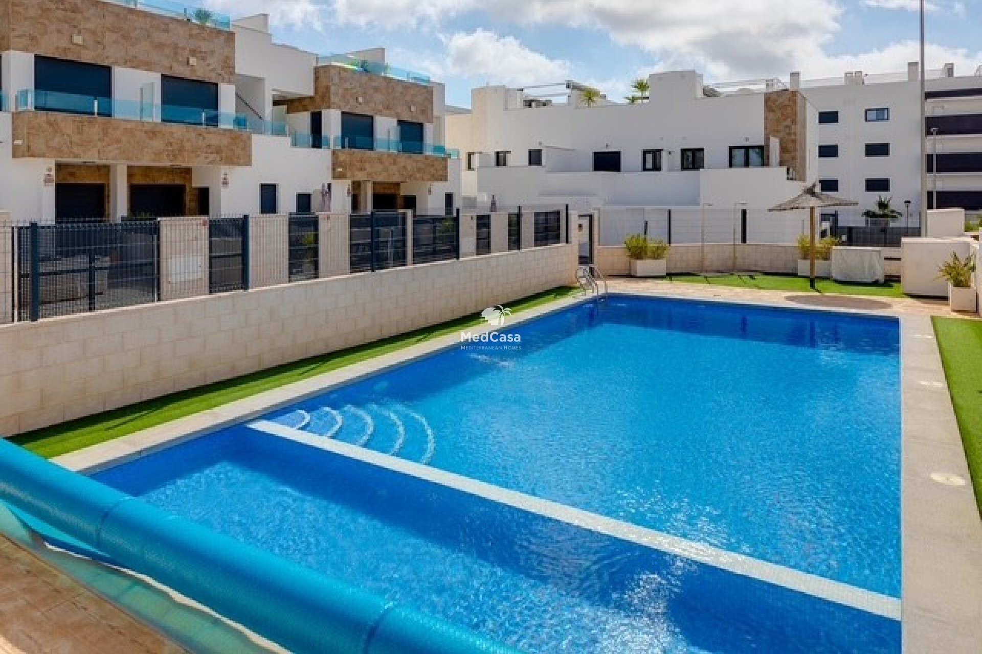 Wiederverkauf - Reihenhaus -
Orihuela Costa - Villamartín