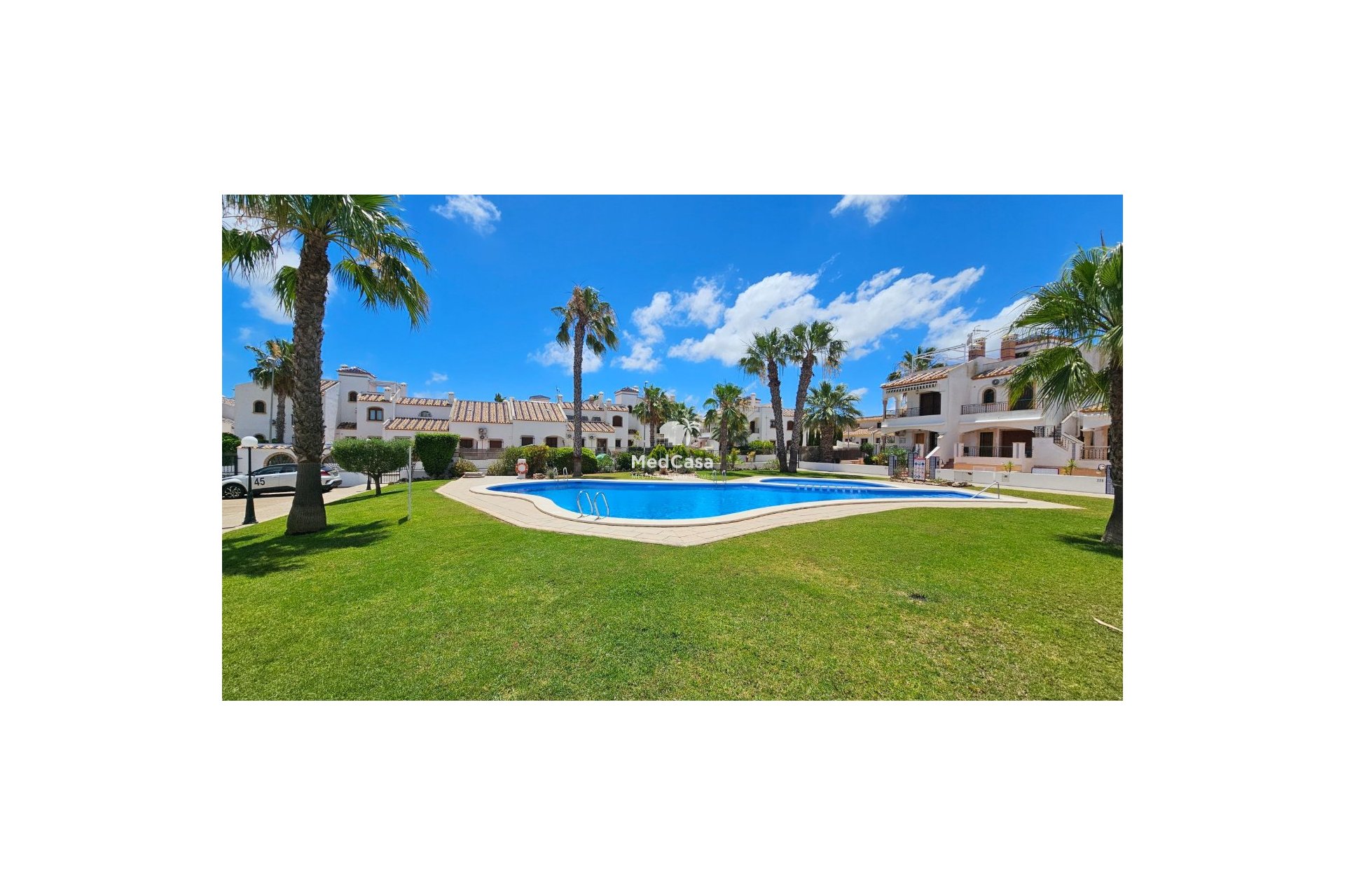 Wiederverkauf - Reihenhaus -
Orihuela Costa - Villamartín