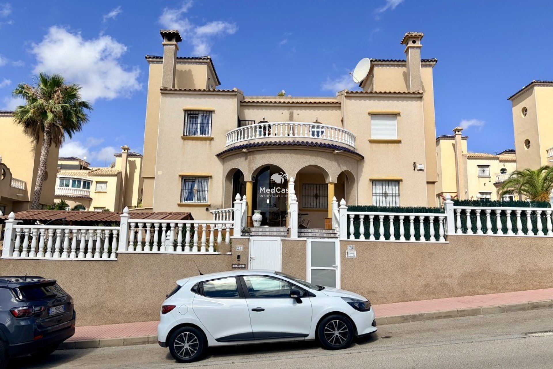 Wiederverkauf - Reihenhaus -
Orihuela Costa - Villamartín