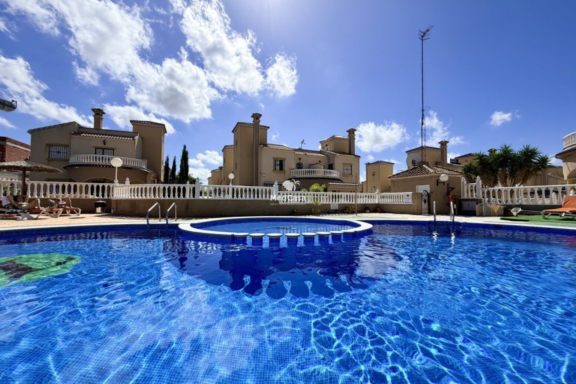 Wiederverkauf - Reihenhaus -
Orihuela Costa - Villamartín