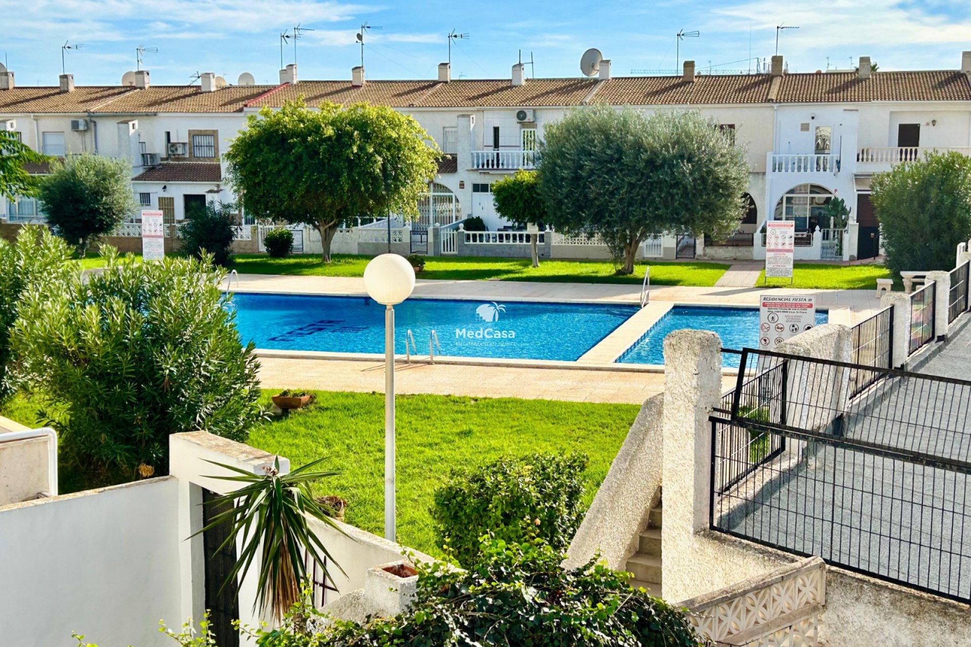 Wiederverkauf - Reihenhaus -
Torrevieja/Calas Blancas