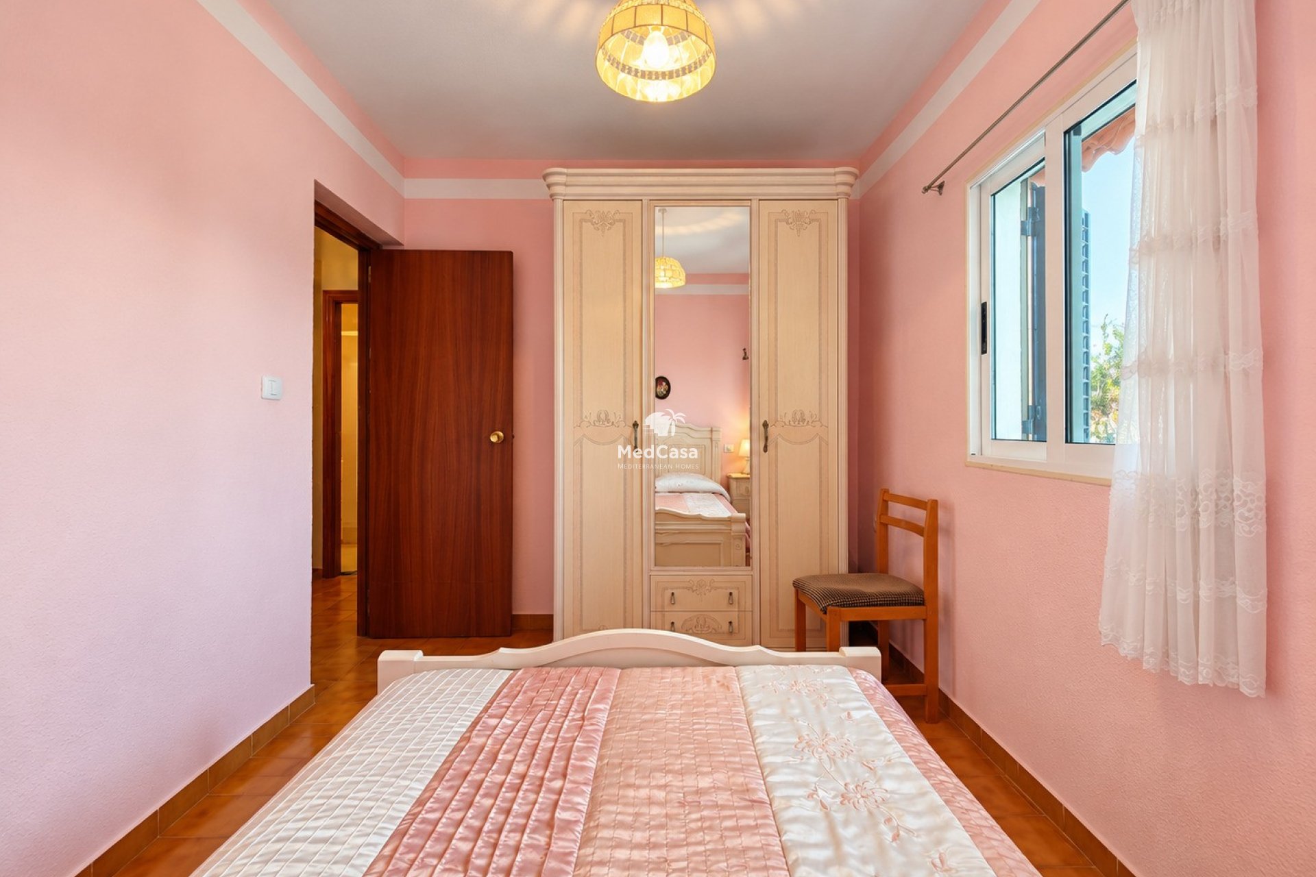 Wiederverkauf - Reihenhaus -
Torrevieja