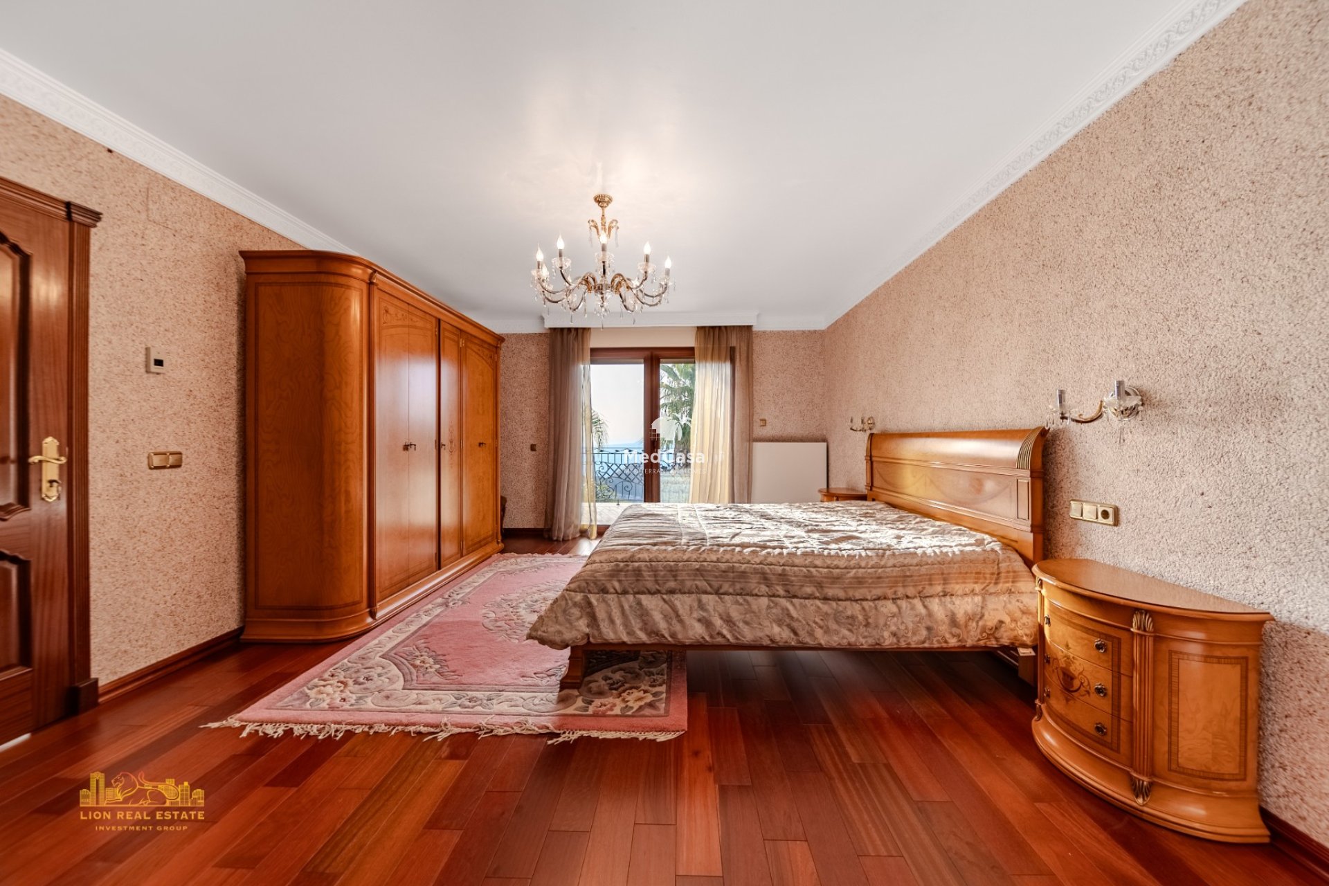 Wiederverkauf - Villa -
Altea