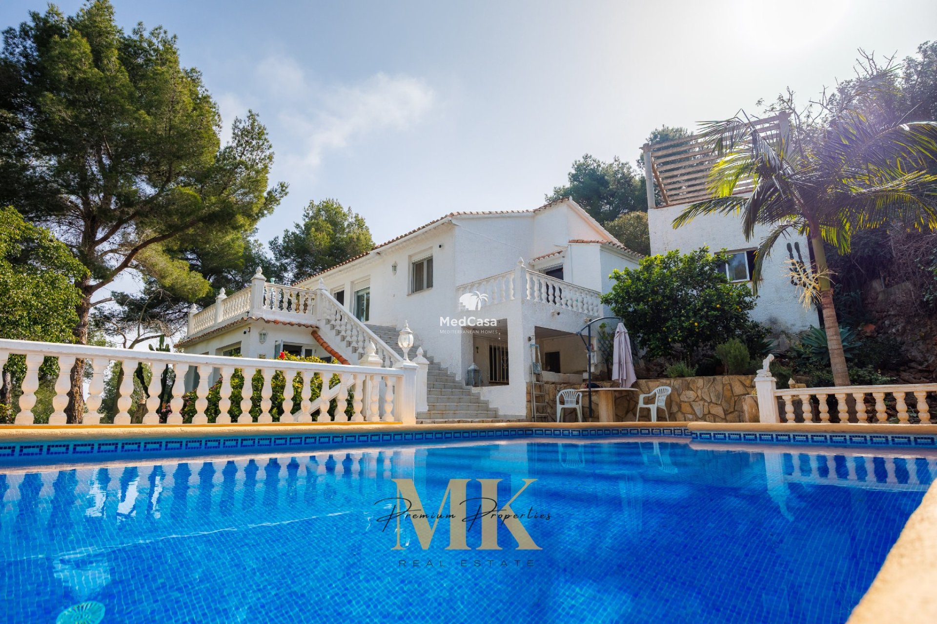 Wiederverkauf - Villa -
Denia - Montgó