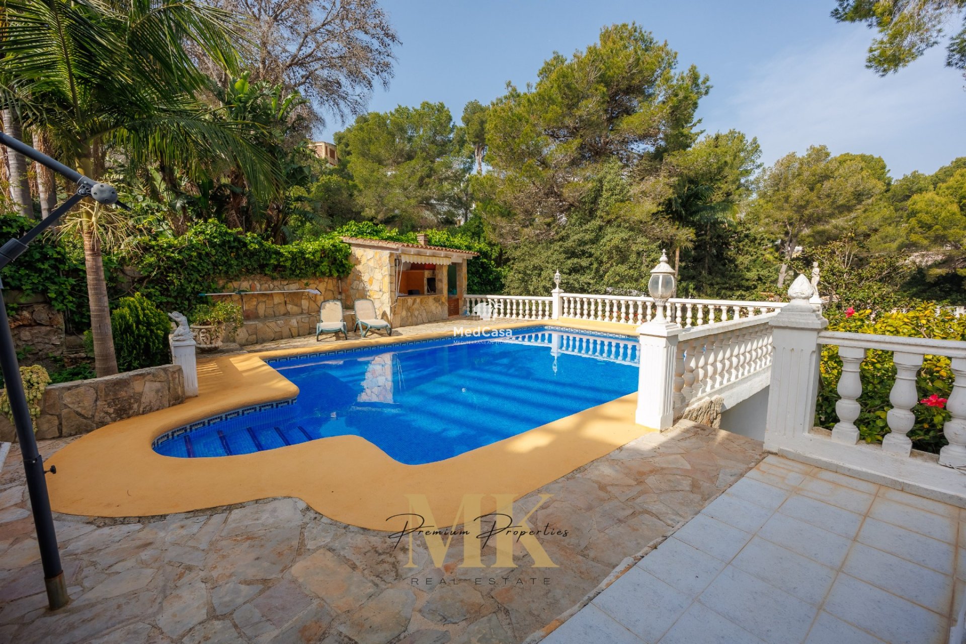 Wiederverkauf - Villa -
Denia - Montgó