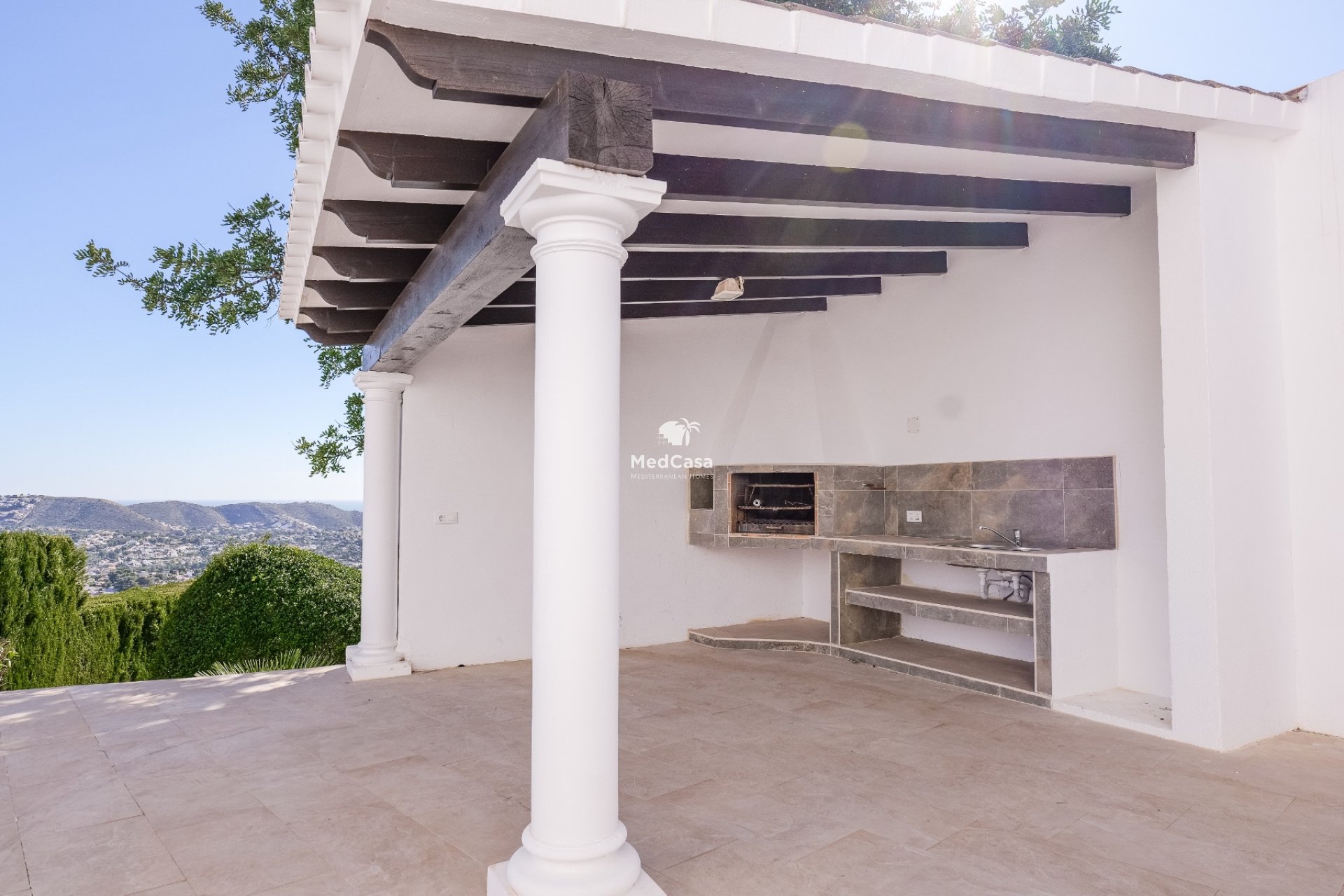 Wiederverkauf - Villa -
Moraira - Benimeit