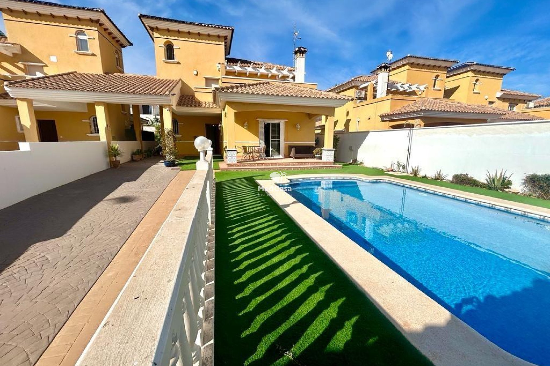 Wiederverkauf - Villa -
Orihuela Costa - Cabo Roig