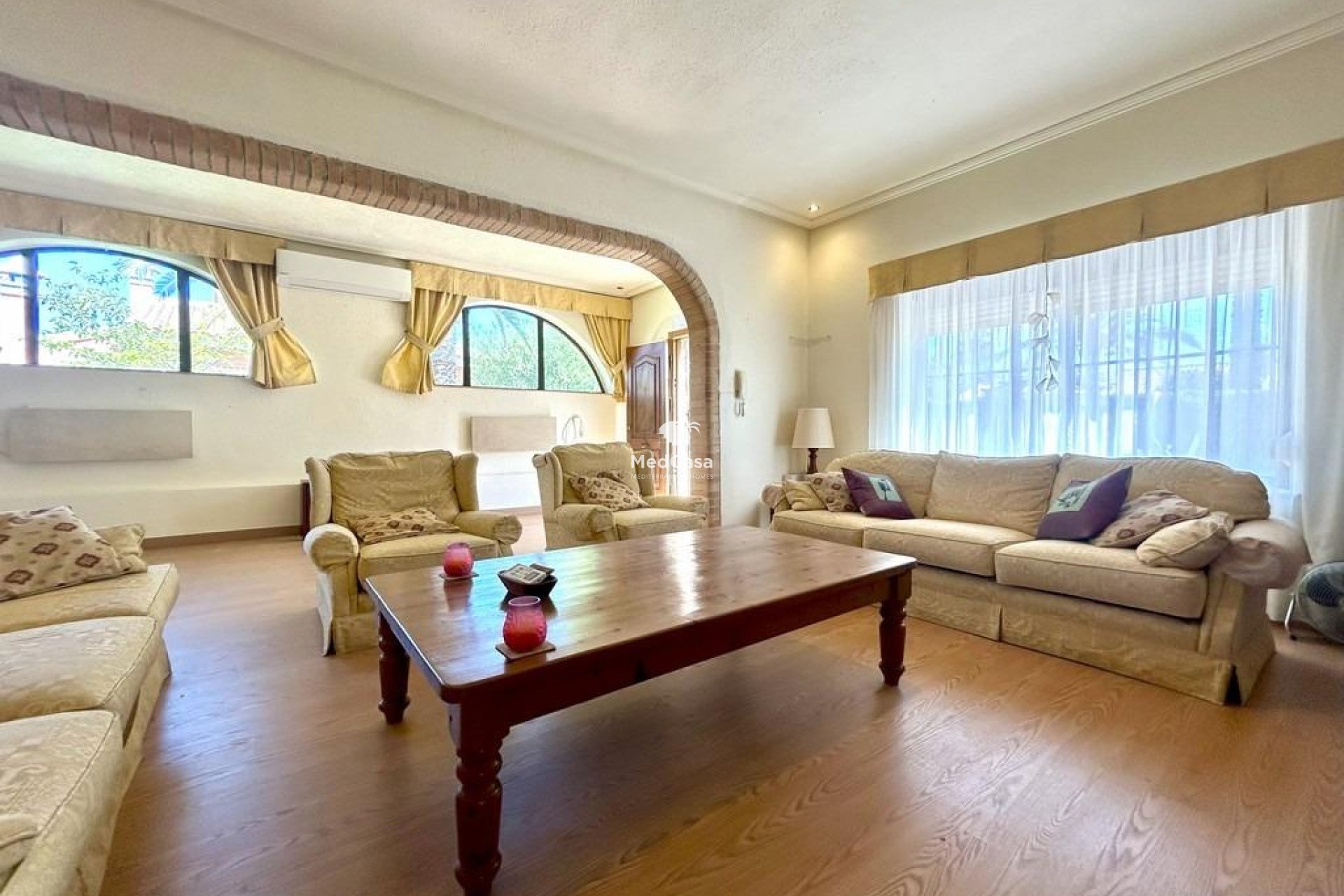 Wiederverkauf - Villa -
Orihuela Costa - Cabo Roig