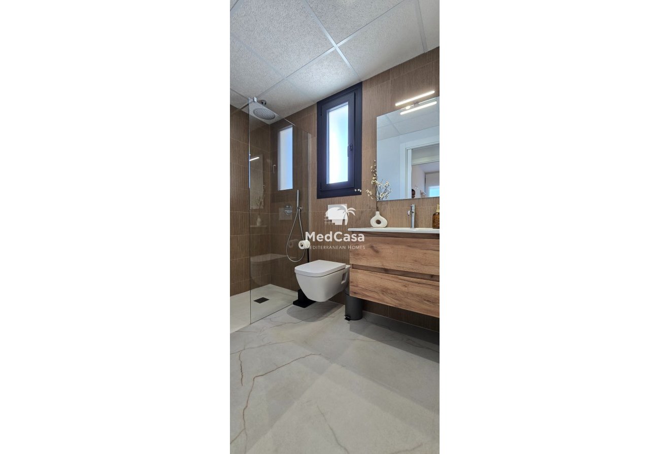 Neubau - Penthousewohnung -
Torrevieja - La Siesta - El Salado - Torreta