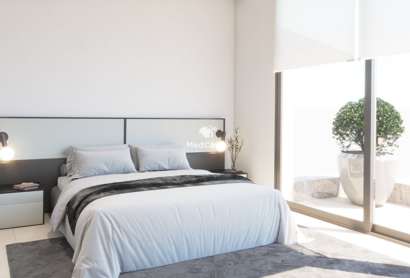 Obra nueva - Apartamento planta baja -
Torrevieja