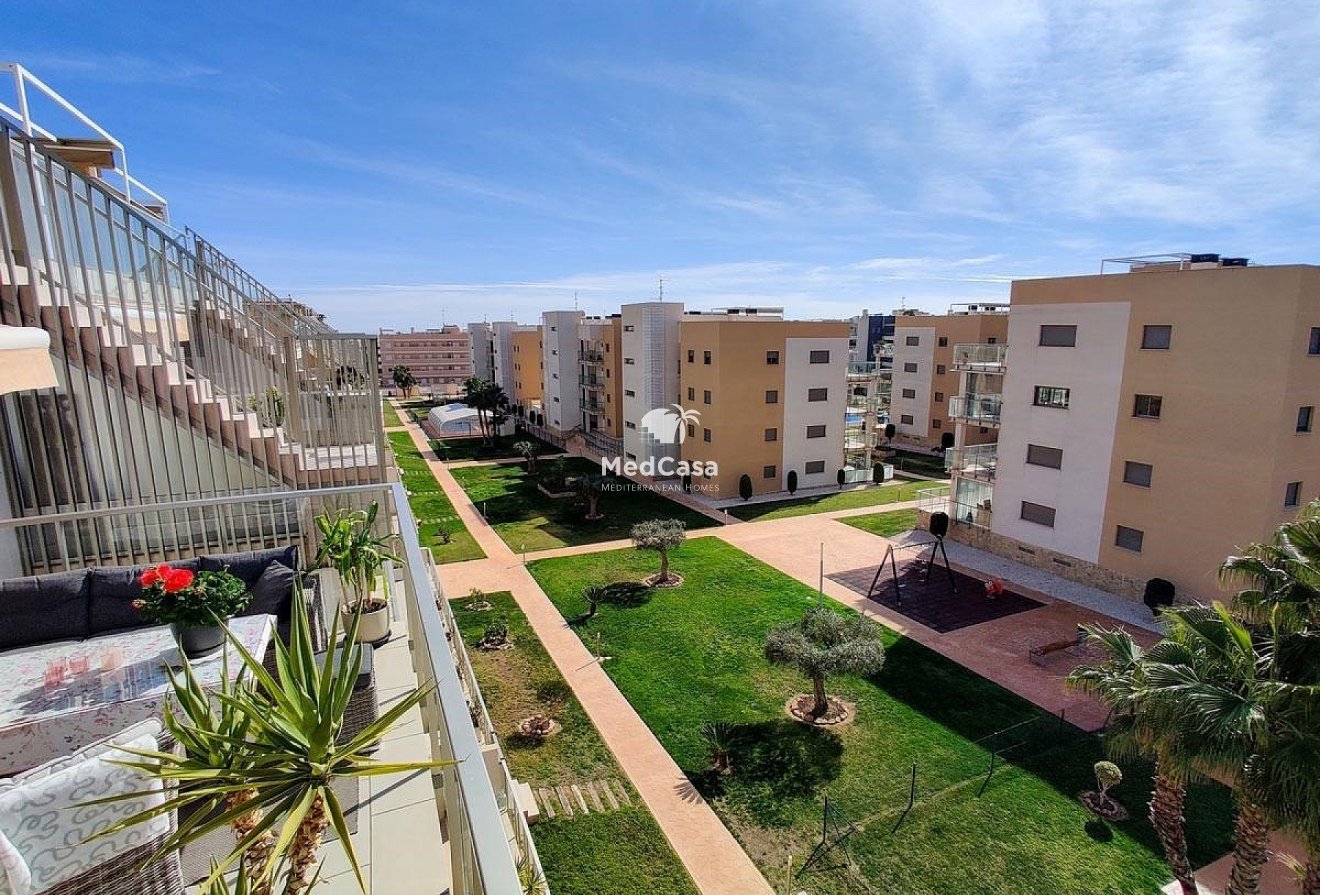 Resale - Penthouse -
Orihuela Costa