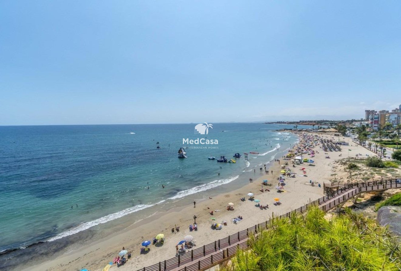 Wiederverkauf - Villa -
Orihuela Costa - Campoamor