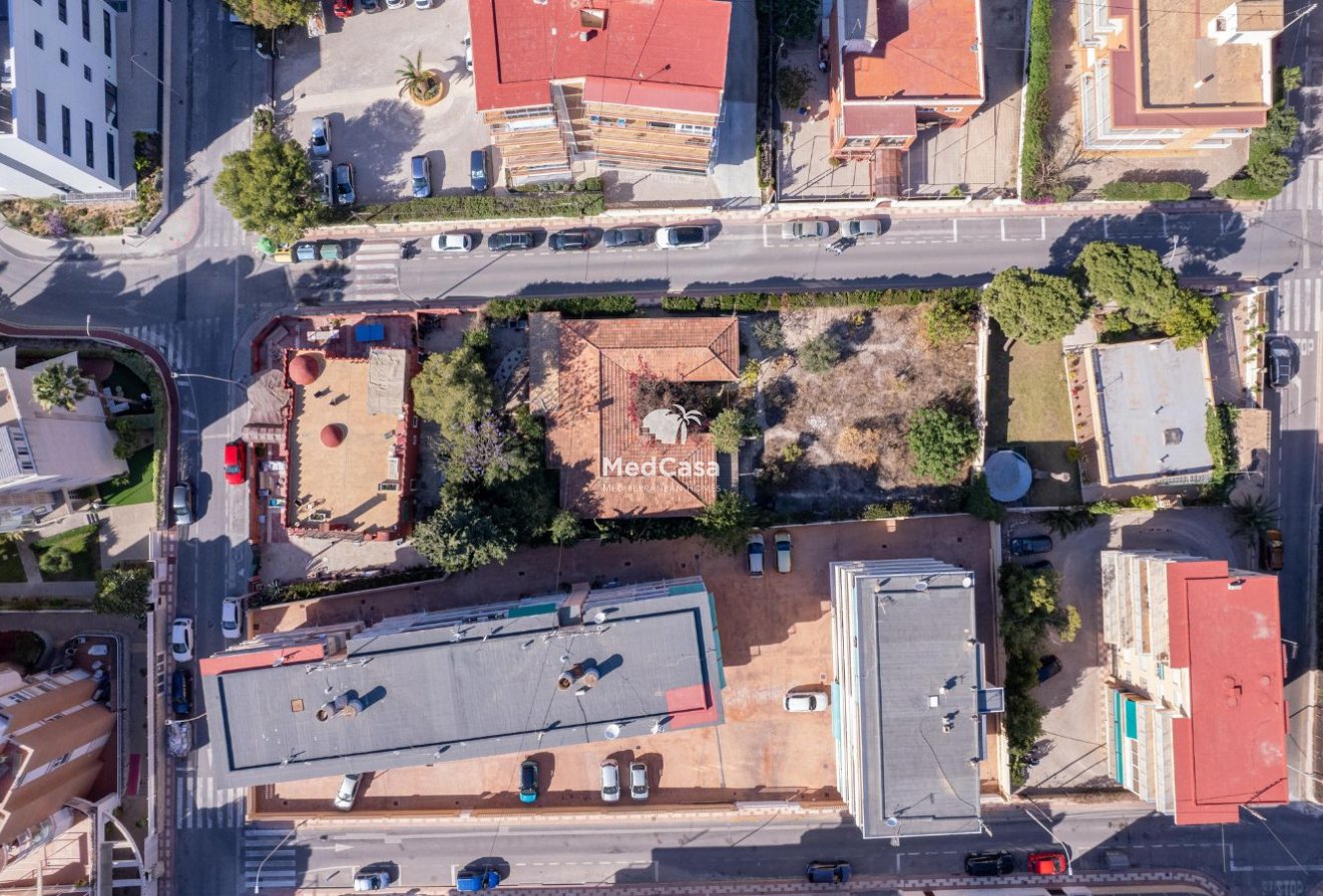 Neubau - Erdgeschosswohnung -
El Campello