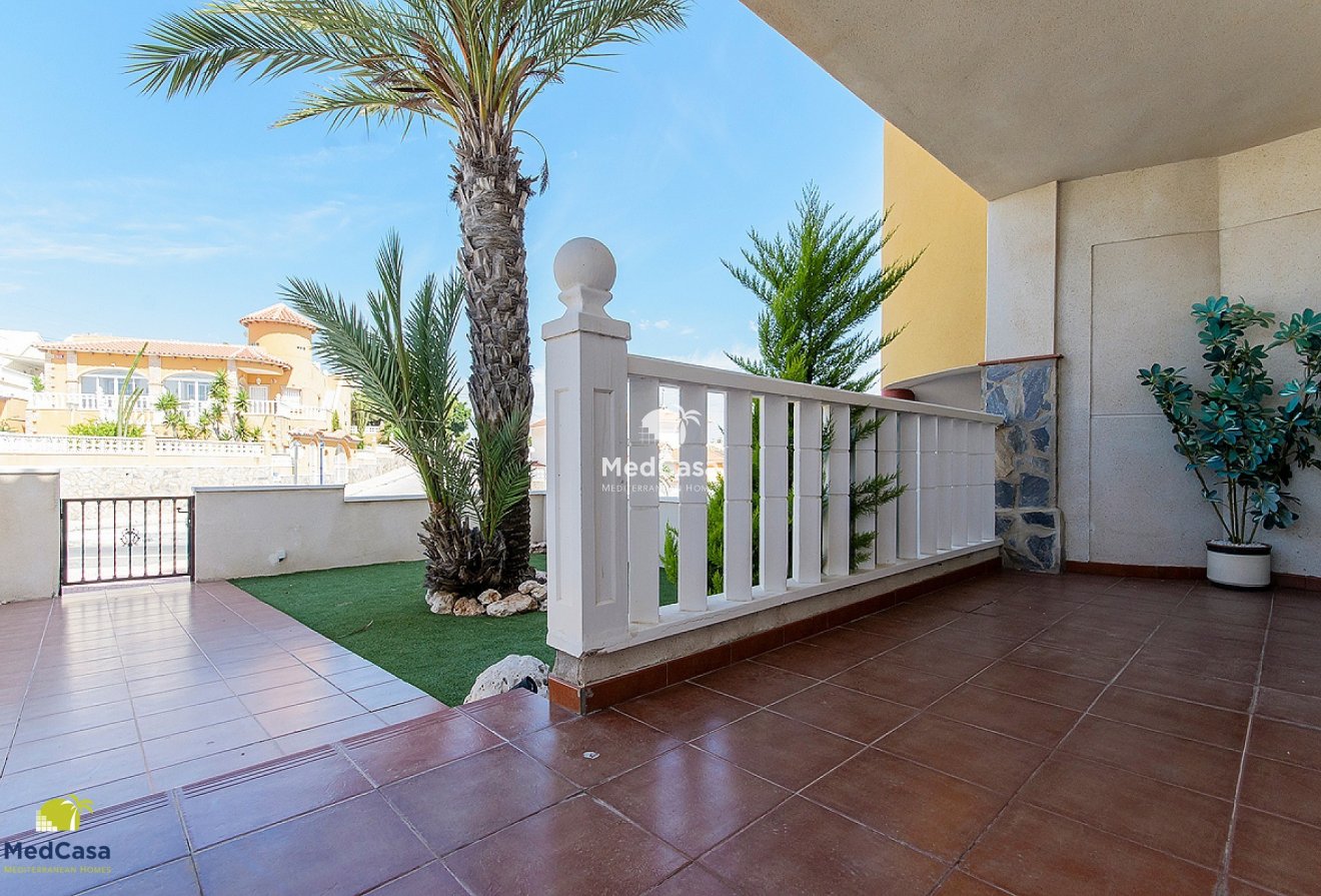 Resale - Ground floor apartment -
Orihuela Costa