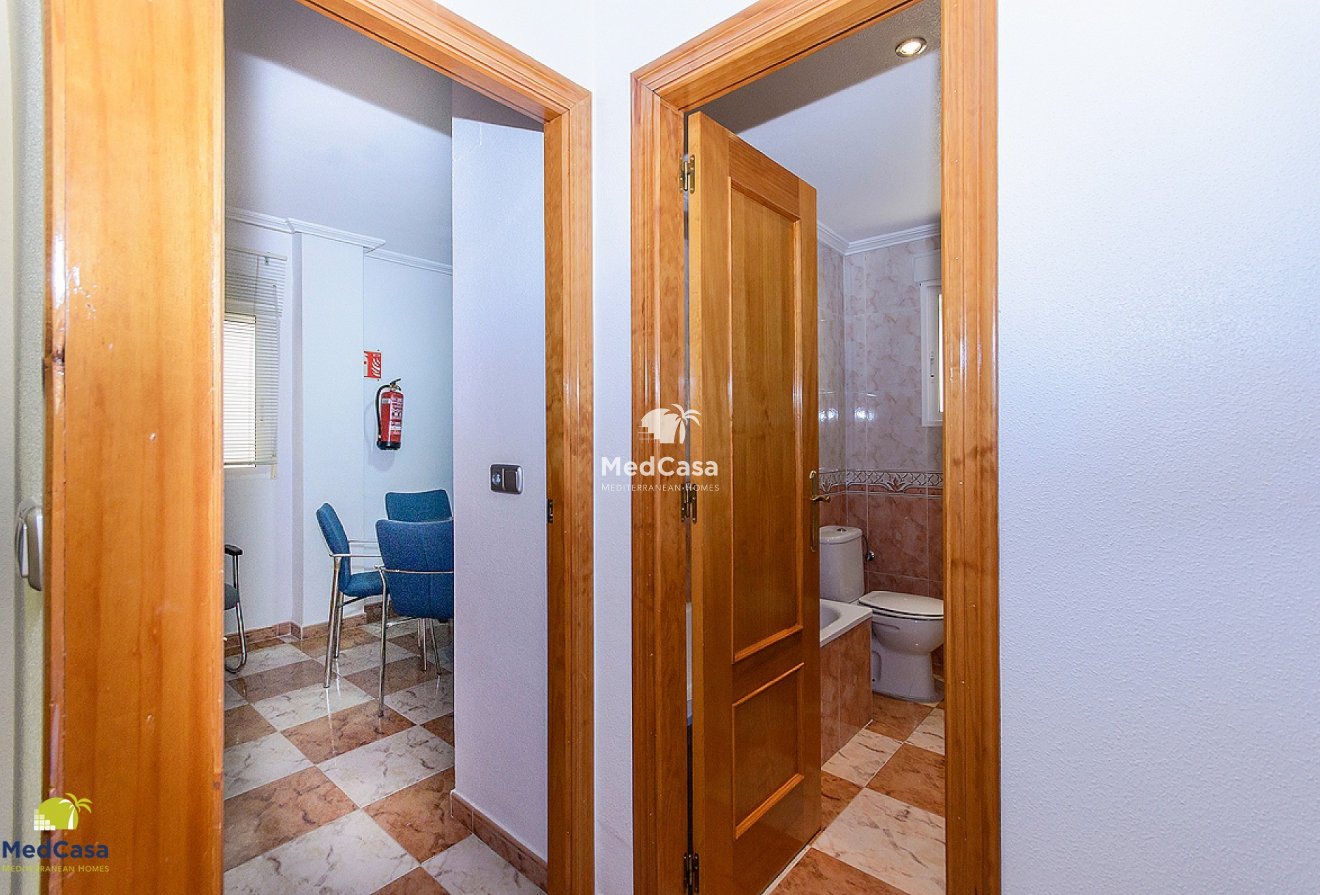 Resale - Ground floor apartment -
Orihuela Costa