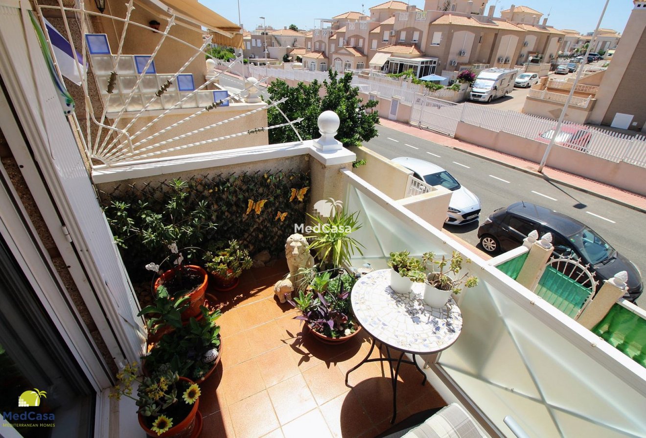 Wiederverkauf - Penthousewohnung -
Torrevieja