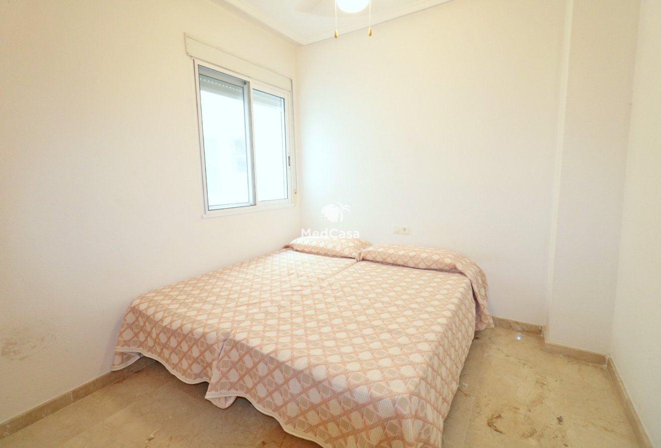 Wiederverkauf - Apartment -
Torrevieja - Playa del Cura