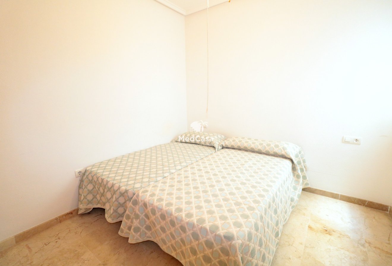Wiederverkauf - Apartment -
Torrevieja - Playa del Cura