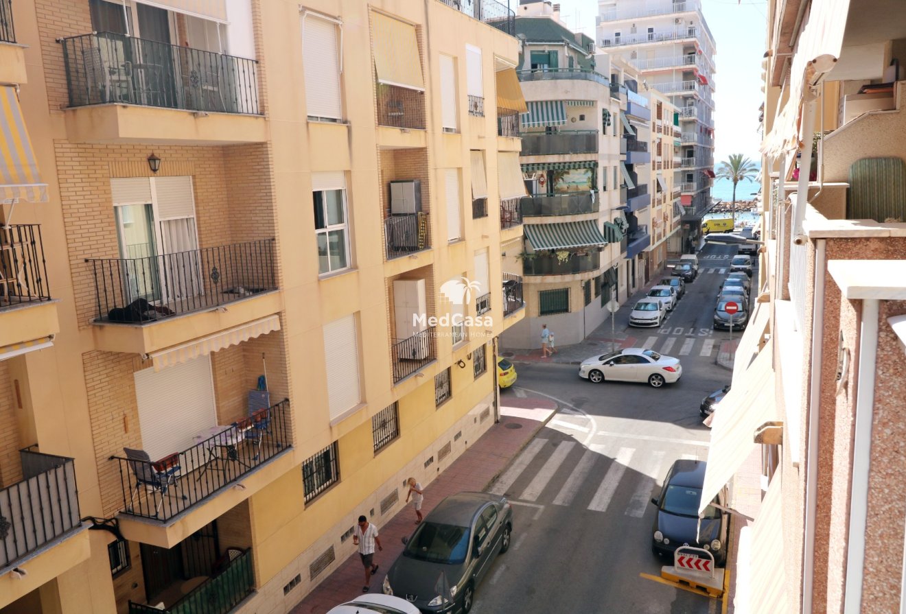 Wiederverkauf - Apartment -
Torrevieja - Playa del Cura