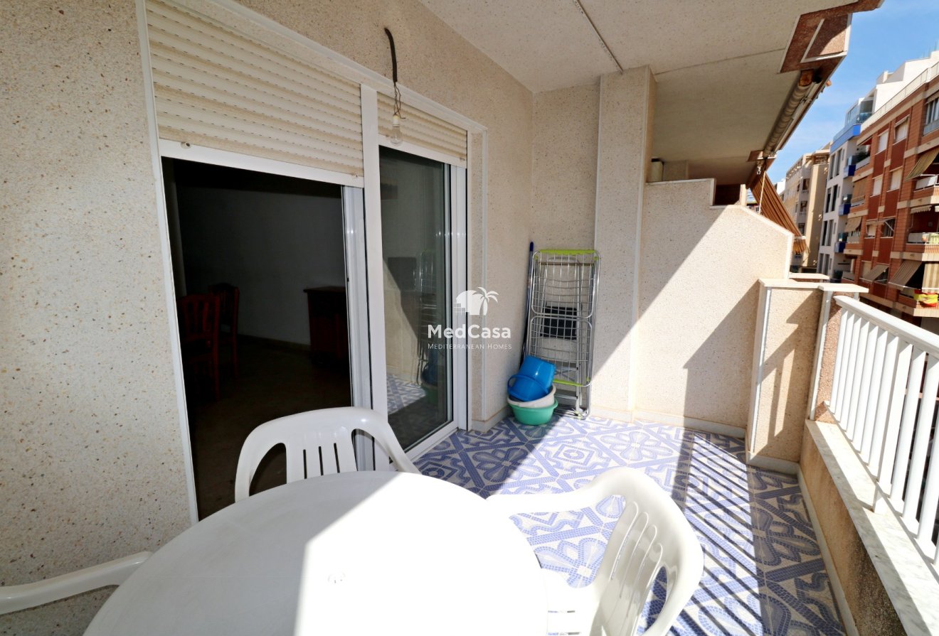 Wiederverkauf - Apartment -
Torrevieja - Playa del Cura